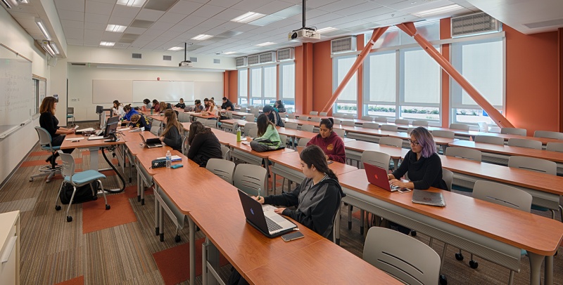 Foothill De Anza Education Center Classroom 1280X650